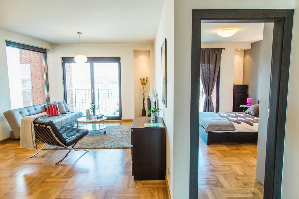Modern Apartment In City Center クラクフ エクステリア 写真
