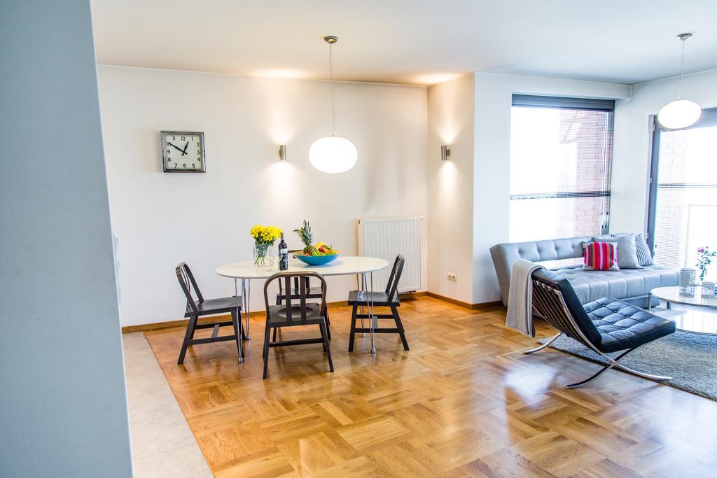 Modern Apartment In City Center クラクフ エクステリア 写真